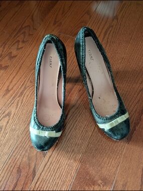 Fioni Heels